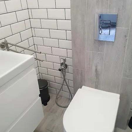 U Portera W Centrum شقة